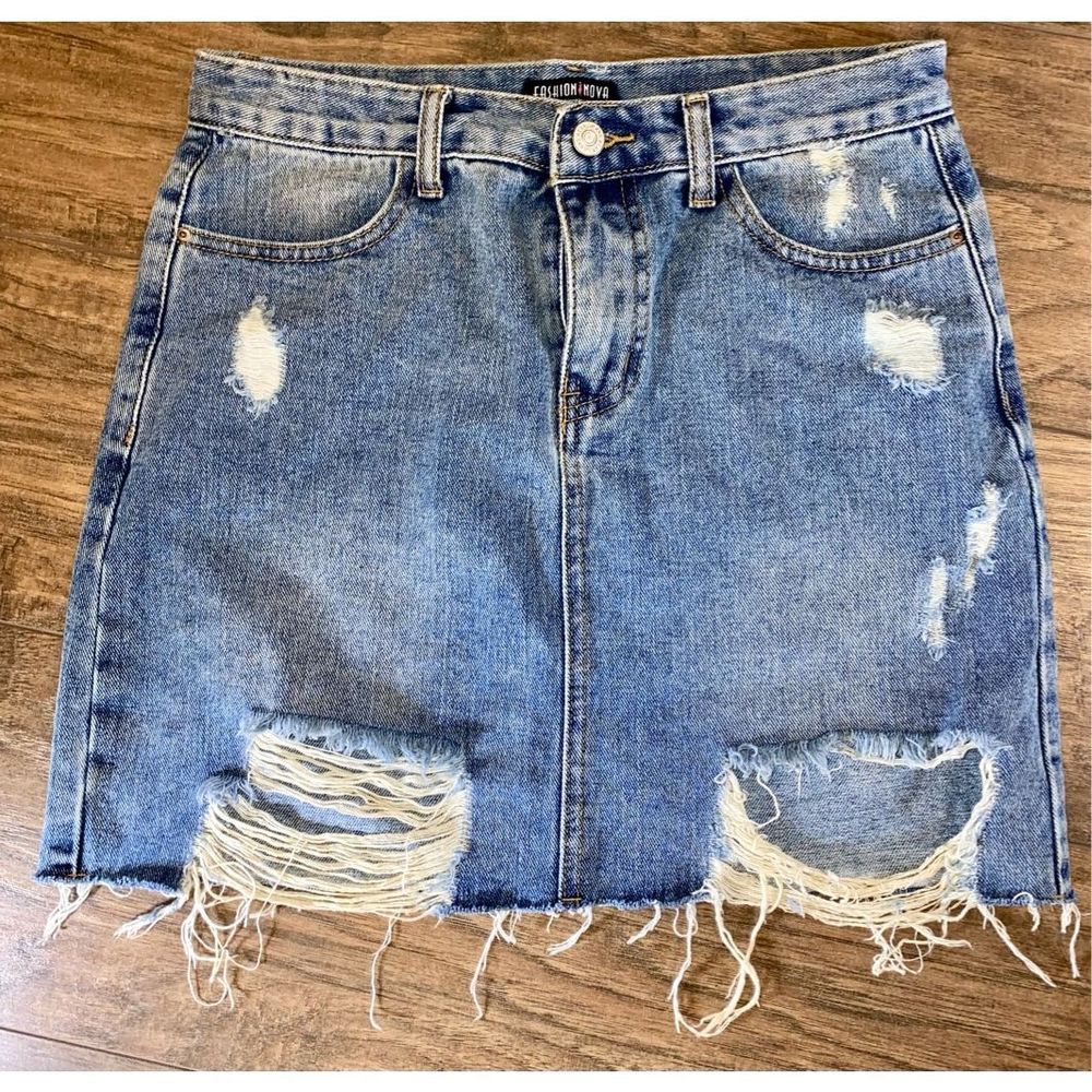Fashion Nova Rough And Rigid Distressed Denim Mini Skirt - Light Blue Wash